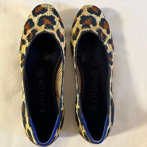 Rothy’s Squared Toed Big Cat (navy)